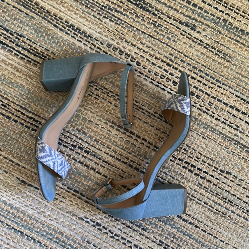 Report Chambray Heels